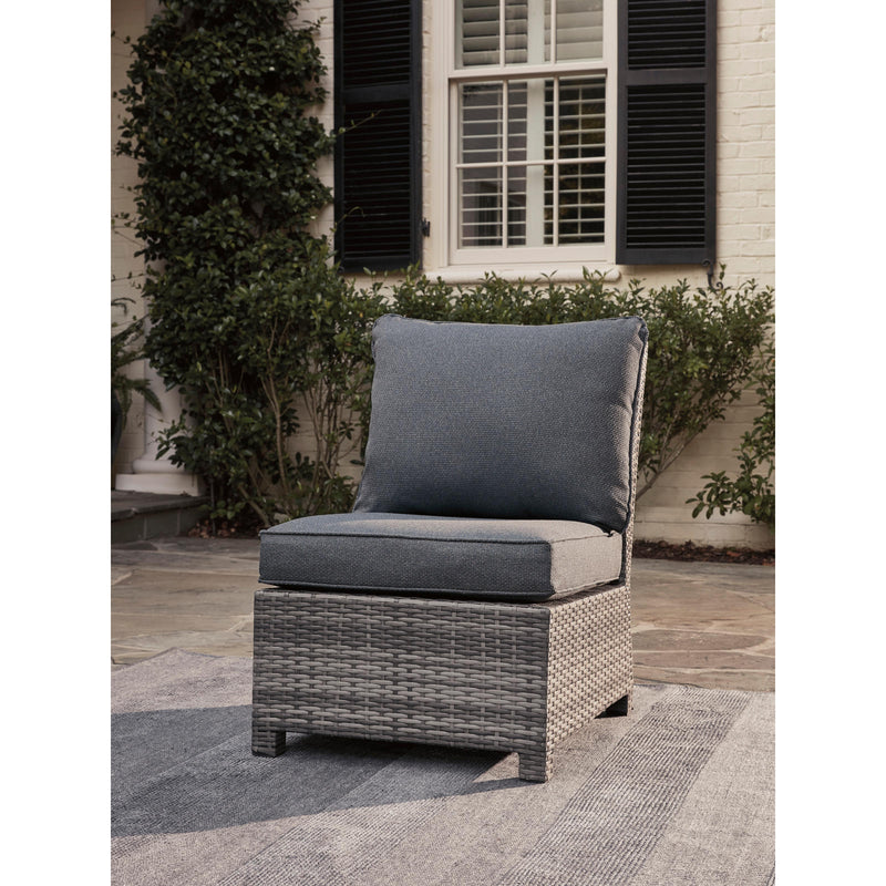 Signature Design by Ashley Outdoor Seating Chairs P440-846 IMAGE 5