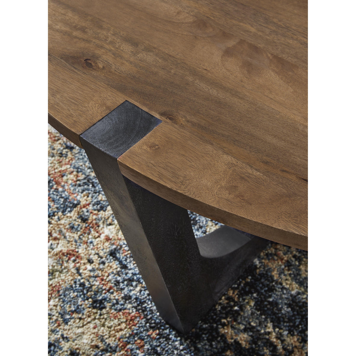 Signature Design by Ashley Hanneforth T726-8 Round Cocktail Table