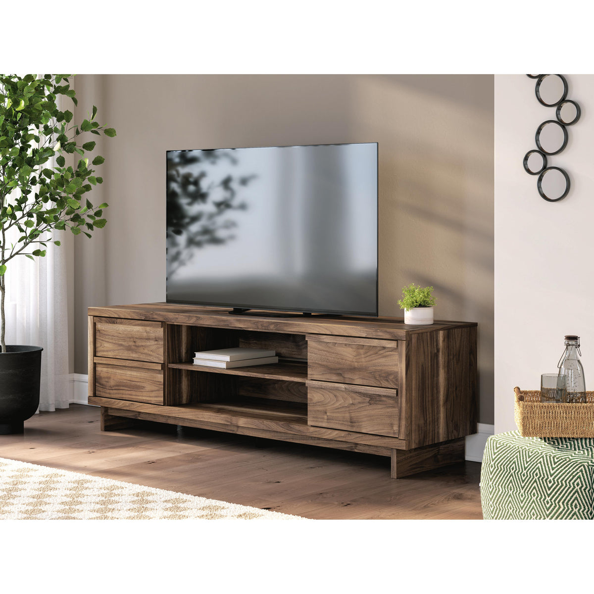 Signature Design by Ashley Zadilyn W3367-68 XL TV Stand with Fireplace